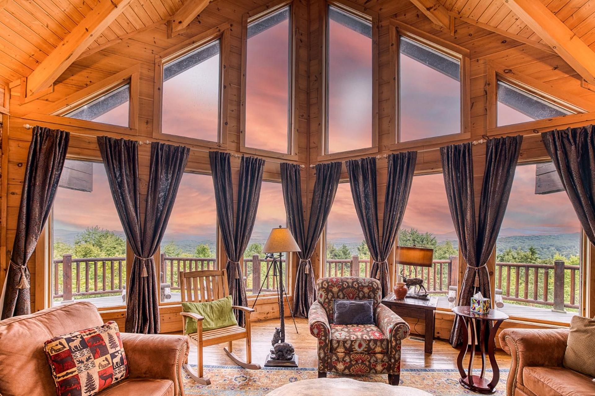 Sky High Lodge By Bk Stays. Large Cabin. Amazing Views. Game Room. Jacuzzi. Six Bedrooms. Sleeps 12 Blue Ridge Exterior photo