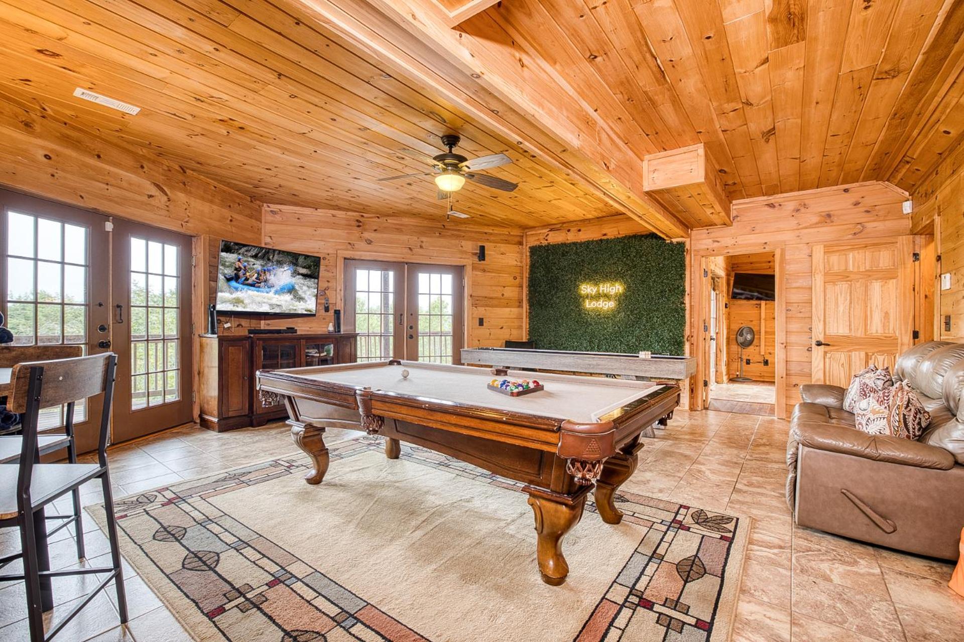 Sky High Lodge By Bk Stays. Large Cabin. Amazing Views. Game Room. Jacuzzi. Six Bedrooms. Sleeps 12 Blue Ridge Exterior photo