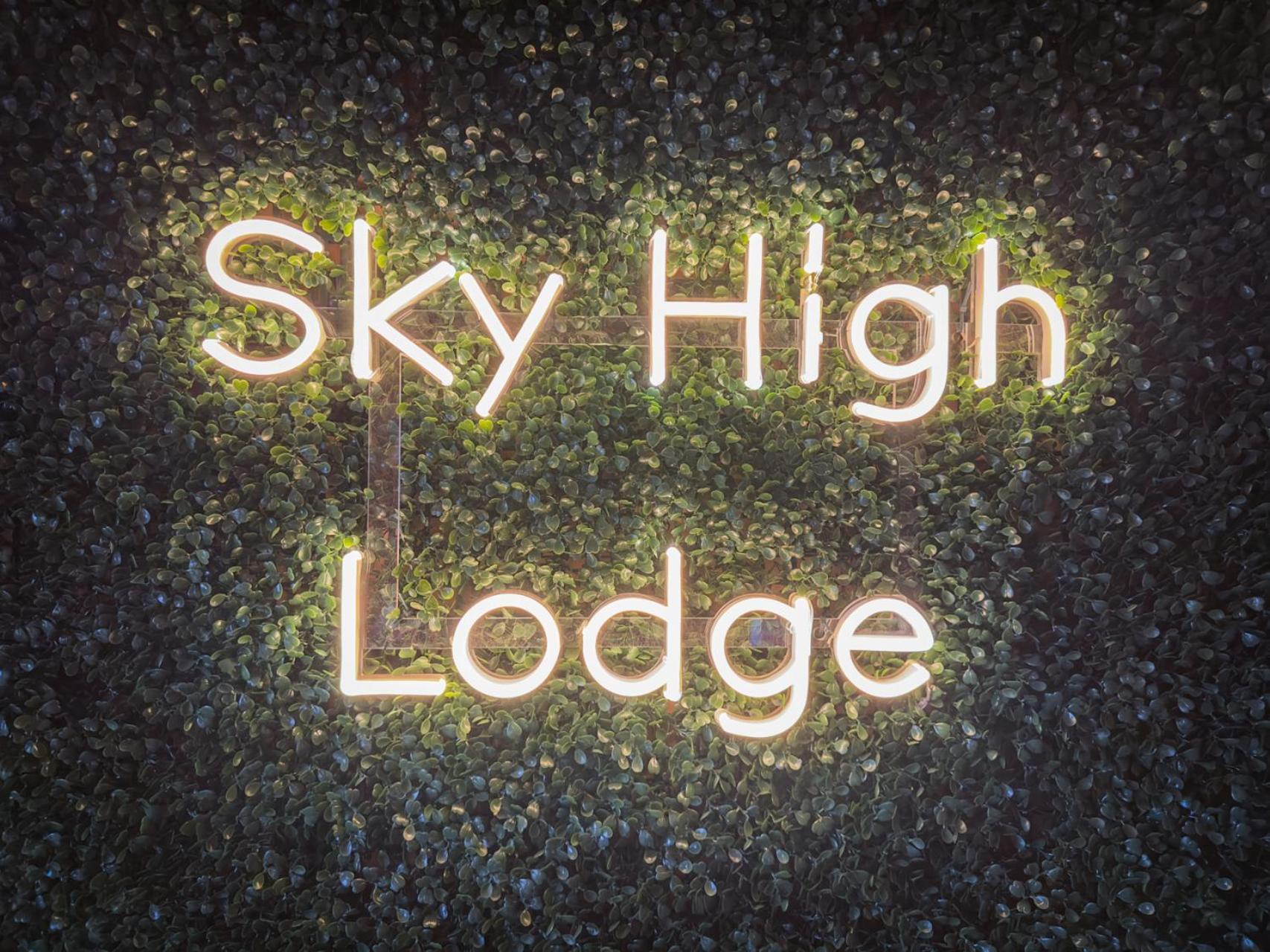 Sky High Lodge By Bk Stays. Large Cabin. Amazing Views. Game Room. Jacuzzi. Six Bedrooms. Sleeps 12 Blue Ridge Exterior photo